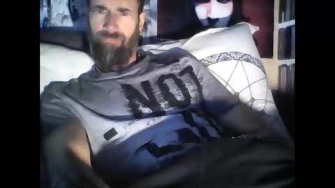 Snapshot of oedipe666 chatting on 12-09-24, 01:34 oedipe666cam online show from 12-09-24, 01:34