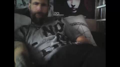 Snapshot of oedipe666 chatting on 12-13-24, 02:38 oedipe666cam online show from 12-13-24, 02:38