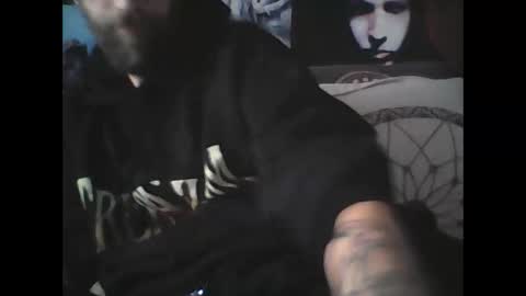 Snapshot of oedipe666 chatting on 02-19-25, 04:00 oedipe666cam online show from 02-19-25, 04:00