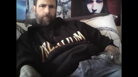 Snapshot of oedipe666 chatting on 02-28-25, 02:20 oedipe666cam online show from 02-28-25, 02:20