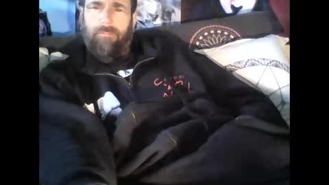 Snapshot of oedipe666 chatting on 03-01-25, 08:02 oedipe666cam online show from 03-01-25, 08:02