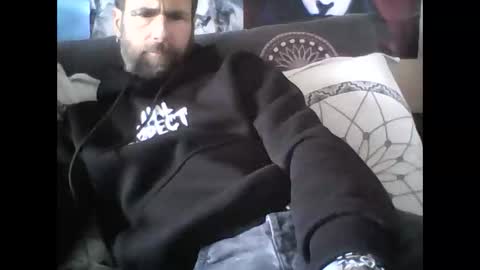 Snapshot of oedipe666 chatting on 03-01-25, 01:07 oedipe666cam online show from 03-01-25, 01:07
