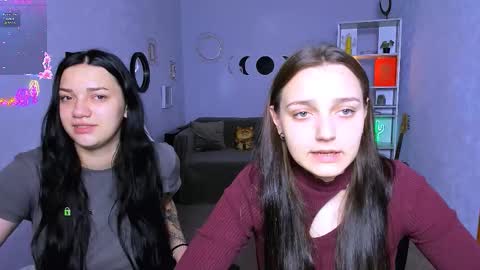 Ofelia online show from 09-18-25, 05:42