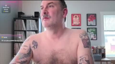 Office Dad online show from 04-19-26, 06:10