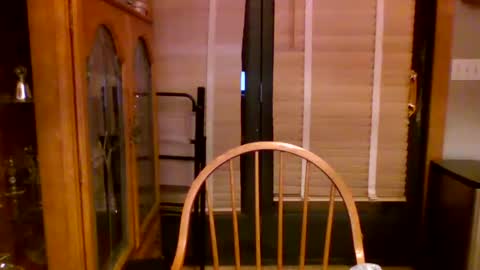 Luna online show from 01-26-25, 07:42