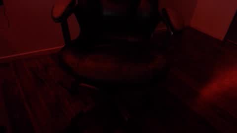 Snapshot of officialmoneyxxx chatting on 03-12-26, 05:08 Money online show from 03-12-26, 05:08