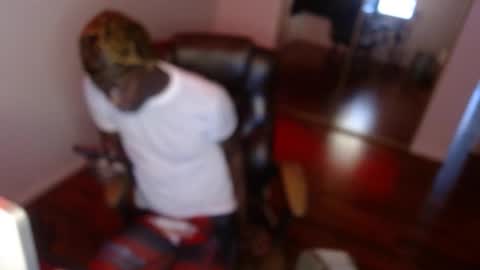 Snapshot of officialmoneyxxx chatting on 03-24-26, 03:28 Money online show from 03-24-26, 03:28