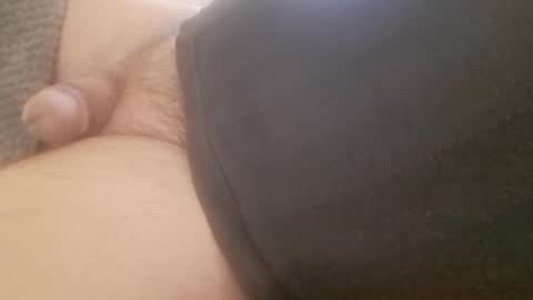Snapshot of offsides10 chatting on 02-18-25, 07:19 WantsToTryACouple online show from 02-18-25, 07:19