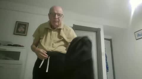 oggi95 online show from 12-04-25, 04:16