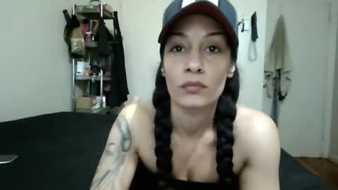 Lit en Cama online show from 09-29-25, 06:57