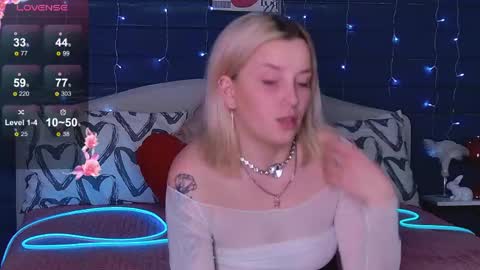 oh_my_julia online show from 05-14-26, 10:38