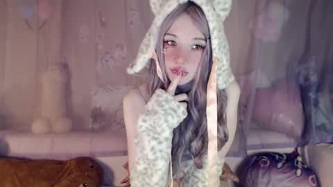 Milly online show from 11-14-25, 11:57