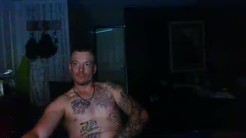 who dares  toss me some  tips lets have fun online show from 05-11-26, 05:02