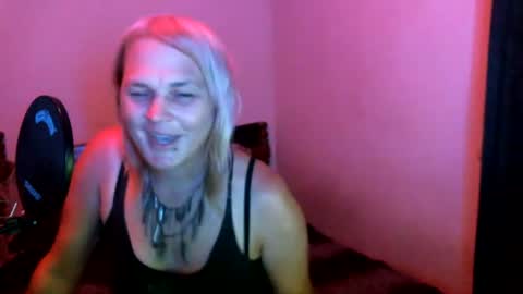 ohellesbells online show from 06-24-26, 06:01