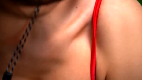 Julia online show from 03-10-26, 05:45