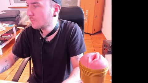 Chris online show from 05-19-26, 03:29