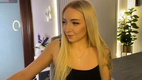 Emma online show from 11-15-25, 02:09