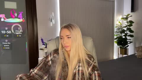 Emma online show from 01-13-26, 01:11