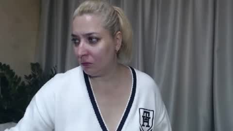 Iren online show from 10-03-25, 07:16