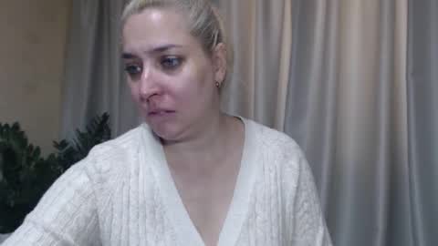 Iren online show from 10-04-25, 06:11