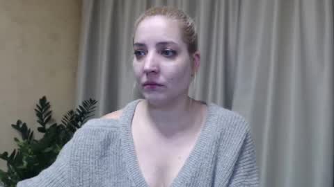 Mari online show from 02-16-25, 01:27