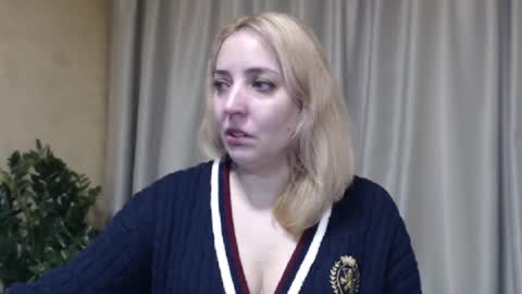 Mari online show from 02-01-26, 10:36