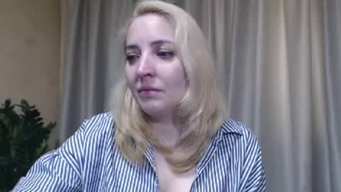 Mari online show from 05-16-26, 02:49
