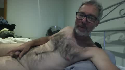 oiledcouple1 online show from 10-28-25, 09:02