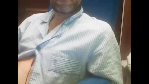 Snapshot of ojosverdess30 chatting on 12-15-24, 09:20 ojosverdess30 online show from 12-15-24, 09:20