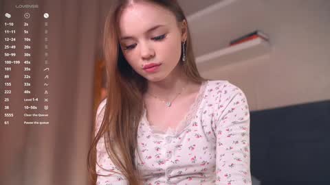 Snapshot of oke_doke chatting on 09-28-25, 05:40 Henrietta or Rita online show from 09-28-25, 05:40