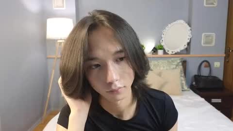 Ami online show from 09-24-25, 01:25