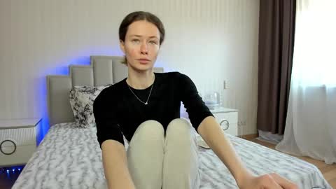            Welcome to my fans page  online show from 02-09-25, 09:05