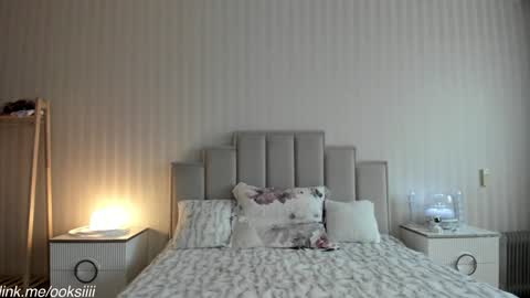            Welcome to my fans page  online show from 02-02-26, 06:45