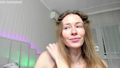            Welcome to my fans page  online show from 02-10-26, 09:08