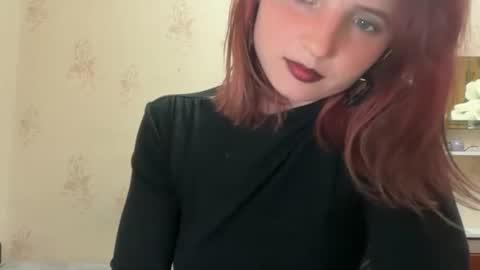 Oktavia7777 online show from 04-30-26, 08:48