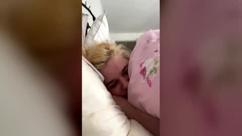 ola24567 online show from 03-27-26, 10:15