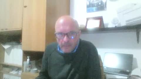 olak21 online show from 10-31-25, 03:35