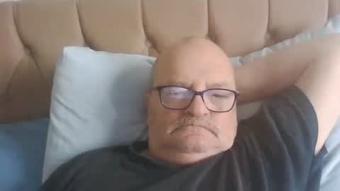 Snapshot of old_fkr chatting on 12-11-24, 09:52 old_fkr online show from 12-11-24, 09:52