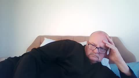 Snapshot of old_fkr chatting on 01-16-25, 12:42 old_fkr online show from 01-16-25, 12:42