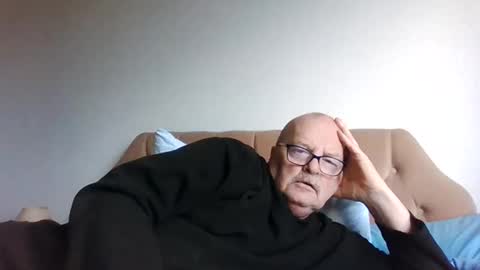 Snapshot of old_fkr chatting on 01-21-25, 02:15 old_fkr online show from 01-21-25, 02:15