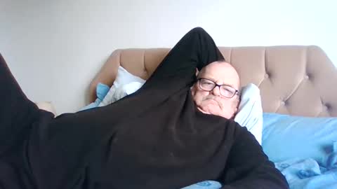 Snapshot of old_fkr chatting on 03-02-25, 03:27 old_fkr online show from 03-02-25, 03:27