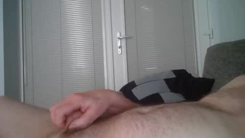 Snapshot of oldandgrey123 chatting on 09-30-25, 12:48 HeyIts Just Me online show from 09-30-25, 12:48