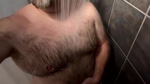 oldbones2 online show from 10-20-25, 01:28