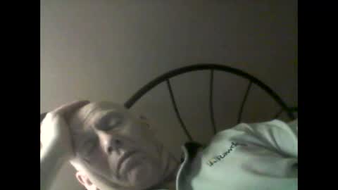 Snapshot of oldbuthorny62 chatting on 01-18-25, 04:48 oldbuthorny62 online show from 01-18-25, 04:48