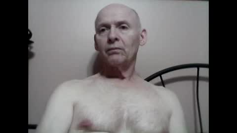 Snapshot of oldbuthorny62 chatting on 01-18-25, 10:49 oldbuthorny62 online show from 01-18-25, 10:49