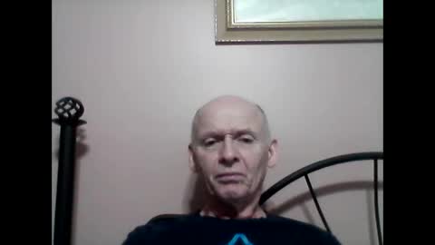 Snapshot of oldbuthorny62 chatting on 01-27-25, 03:47 oldbuthorny62 online show from 01-27-25, 03:47