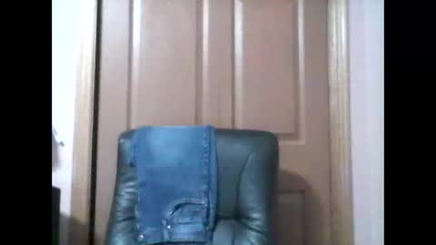 Snapshot of oldbuthorny62 chatting on 02-12-25, 02:35 oldbuthorny62 online show from 02-12-25, 02:35