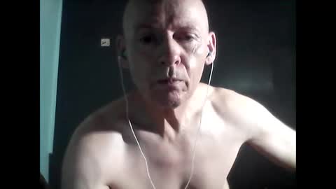 Snapshot of oldbuthorny62 chatting on 02-24-25, 09:31 oldbuthorny62 online show from 02-24-25, 09:31
