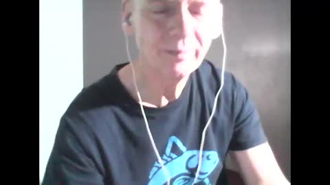 Snapshot of oldbuthorny62 chatting on 02-26-25, 01:41 oldbuthorny62 online show from 02-26-25, 01:41