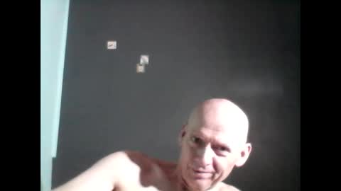 Snapshot of oldbuthorny62 chatting on 03-05-25, 02:14 oldbuthorny62 online show from 03-05-25, 02:14